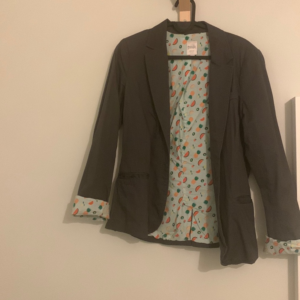 Twik Blazer